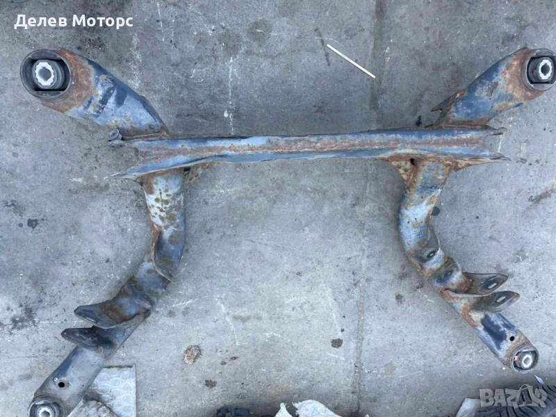 8K0505235AA заден мост от Ауди А4 Б8 1.8 TFS, 120 кс., автоматик, 2011г., двигател CDHA, 183 000 км, снимка 1