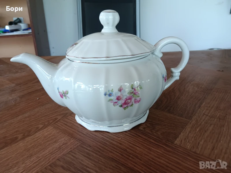 Стар порцеланов български чайник, снимка 1