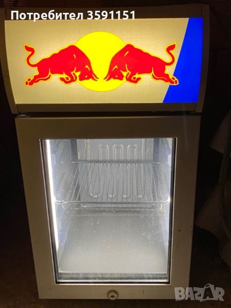Хладилна витрина Red Bull, снимка 1