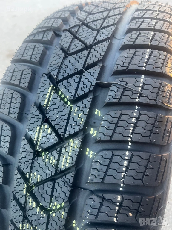 2бр зимни гуми Pirelli SottoZero3 Rum Flat dot39/19, снимка 1