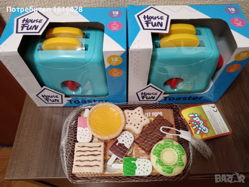 Детски тостер и табличка със сладкиши. , снимка 1