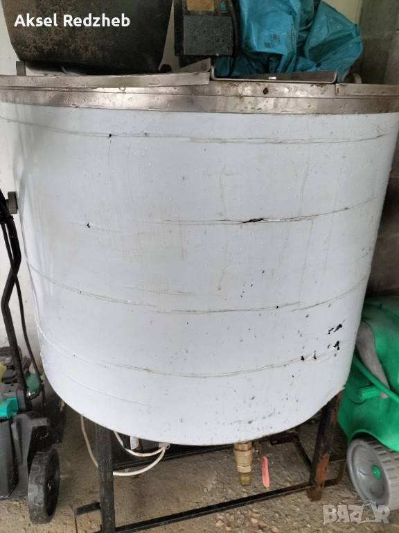 Вана за мляко 300 л, снимка 1