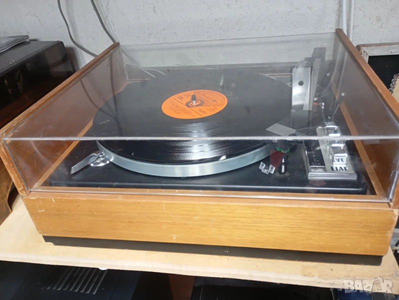 Elac Грамофон , снимка 1