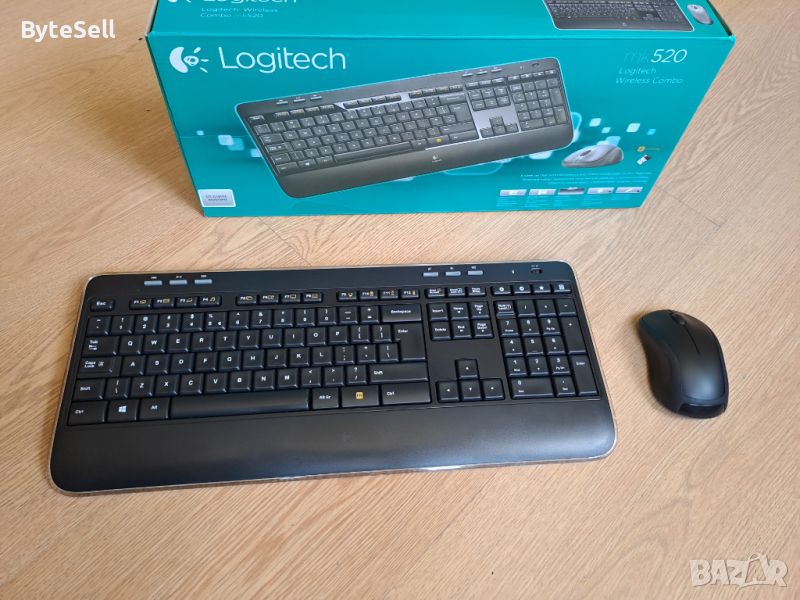 Mишка + Kлавиатура Logitech MK520, снимка 1