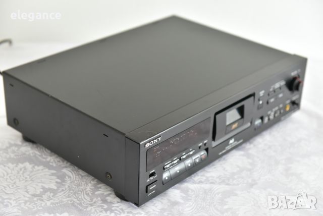 Sony DTC-A6 DAT Recorder, снимка 2 - Ресийвъри, усилватели, смесителни пултове - 45675781
