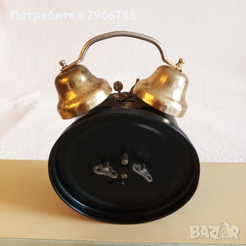 Часовник будилник ARADORA с кабанки стар работещ, снимка 5 - Антикварни и старинни предмети - 53618924