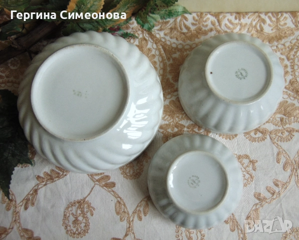 Три купи стар български порцелан, снимка 3 - Чинии - 52641680