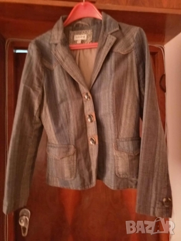 Дамско дънково сако, снимка 5 - Сака - 51942760