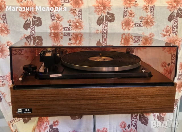Грамофон DUAL 1015  В отлично техническо и визуално състояние., снимка 15 - Грамофони - 49437523