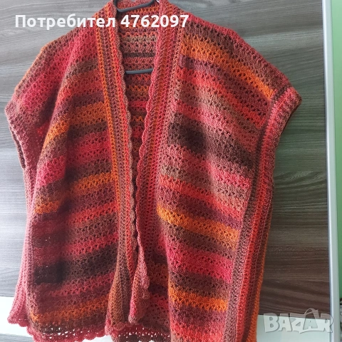 Плетени на една кука жилетката е плетена на две куки, снимка 4 - Жилетки - 53960787