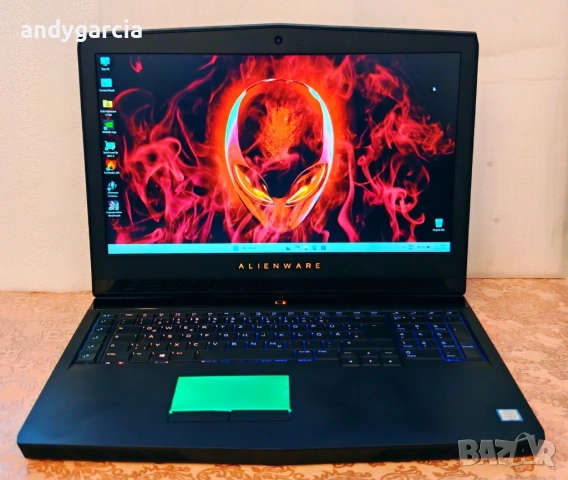 Dell Alienware 17 R4/Intel Core i7-7820HK/NVidia GTX 1080 8GB 200W/16GB RAM/512GB SSD/QHD IPS 120hz