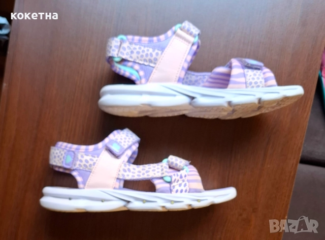 Светещи сандали + подарък nike, снимка 5 - Детски сандали и чехли - 51765705