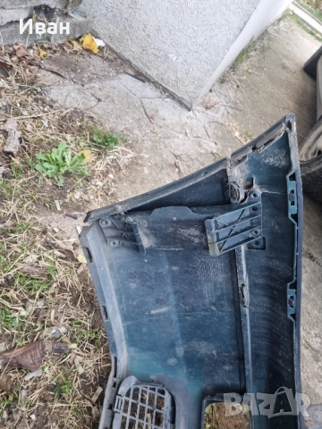 предна и задна брония VW Golf 3, снимка 9 - Части - 52404278