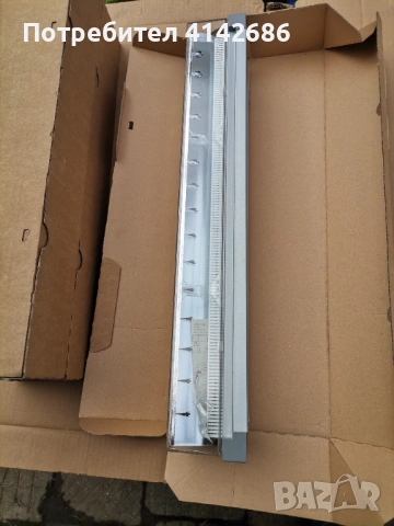 Осветително тяло  Zumtobel perluce d 24W , снимка 5 - Лампи за таван - 53111154