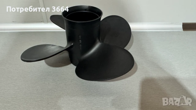 Пропелер SOLAS YC4x11.8x9 RB