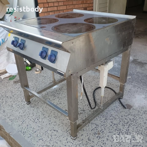 Професионален керамичен котлон 4ка Електролукс с моторизирана база, снимка 4 - Обзавеждане на кухня - 52003889