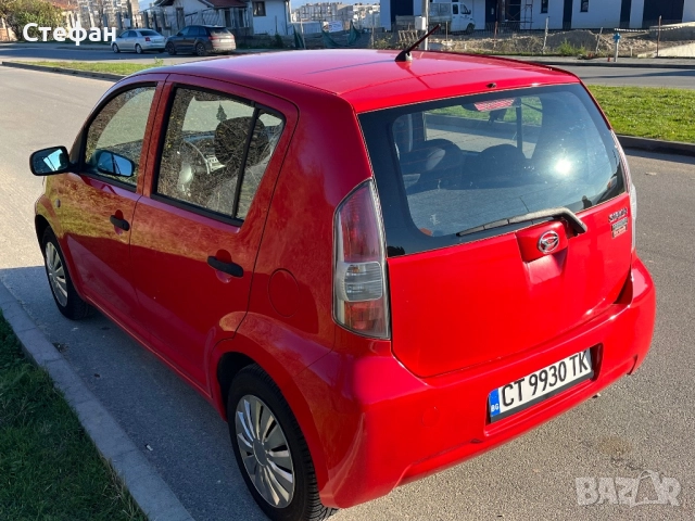 Daihatsu Sirion, снимка 4 - Автомобили и джипове - 52772910