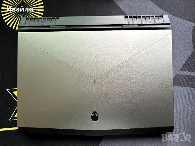 Alienware 17 R4, GTX1060 6gb, i7-6700HQ, 16 RAM 2667mhz, снимка 2 - Лаптопи за игри - 45654095
