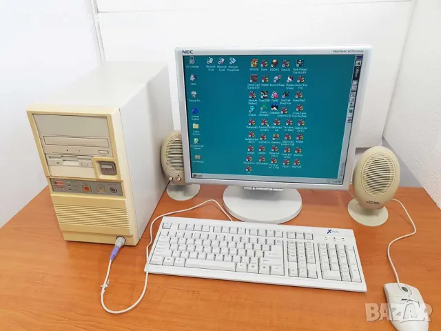 ⭐Продавам уникат ретро геймърски компютър с  GOLD IBM Pentium 150MHz с 41 игри!⭐, снимка 2 - Геймърски - 49459377