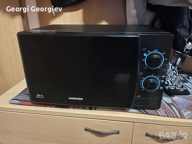 Микровълнова фурна с грил Samsung, снимка 2 - Микровълнови - 53213635