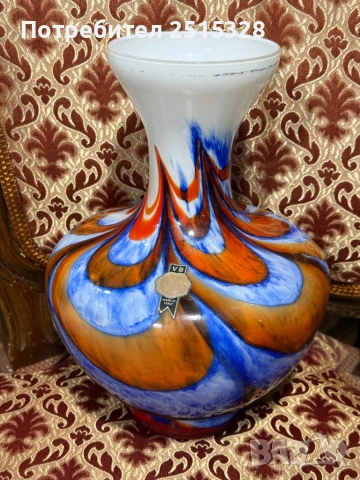 прелестна арт ваза опалиново стъкло Carlo Moretti Murano