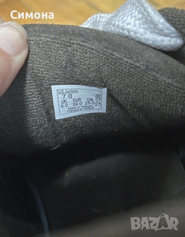 Оригинални Vans Hylane 39 размер, снимка 4 - Кецове - 54270270