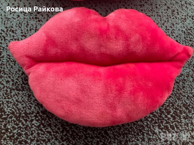 Декоративни възглавнички “Целувка”, снимка 3 - Възглавници - 51214514