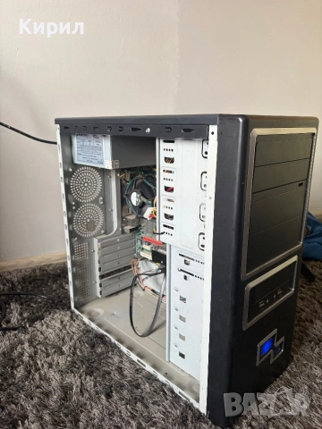 Продавам Компютър