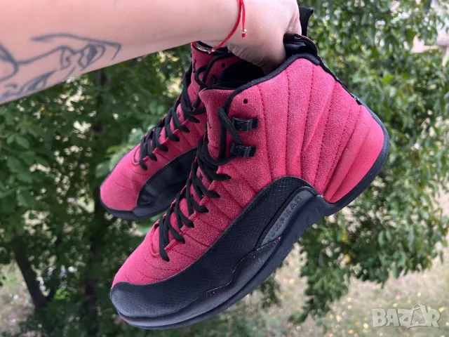 Jordan 12 Retro Flu Game — номер 47, снимка 2 - Маратонки - 47284067