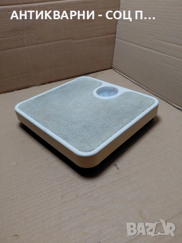 Соц Стар Механичен Кантар До 120кг. НОМЕР 1324., снимка 2 - Антикварни и старинни предмети - 54209045