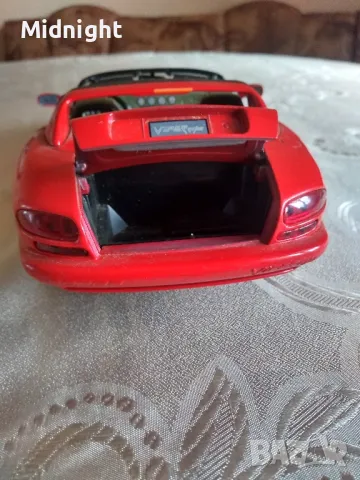 Dodge Viper RT10.   1/18, снимка 8 - Колекции - 48764083