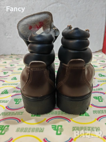 Туристически обувки Младост 37 номер. , снимка 5 - Дамски боти - 53358346