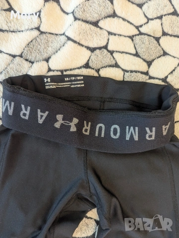 Оригинален дамски клин Under Armour, снимка 3 - Клинове - 54255531