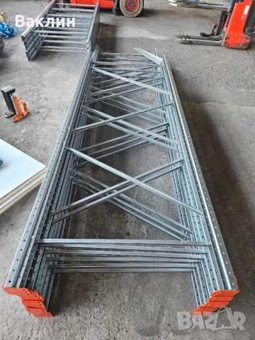 Готови за монтиране стелажи