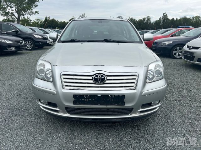 Продавам Toyota Avensis 1.8i Автомат