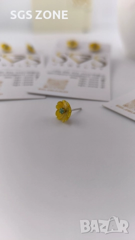 Сребърни обеци във формата на цвете, изработени от седеф с изумруд, сапфир или рубин, снимка 4 - Обеци - 52856809