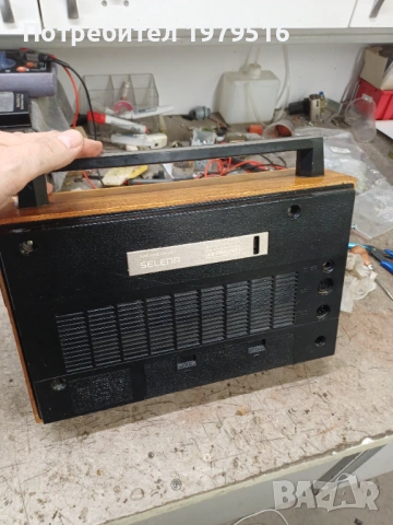 Прадавам радио селена Б216 , снимка 2 - Радиокасетофони, транзистори - 53752644