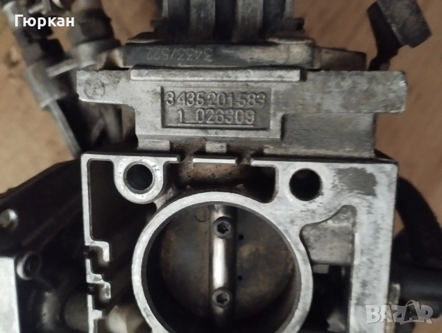 VW  1.8 Карбуратор 0438201176, снимка 5 - Части - 52239617