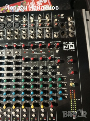 SAYNDCRAFT MIXER SPIRIT M 8 за ВРАЖДАНЕ ВАВ КЕИС РАБОТЕЩТ ОРЕГИНАЛНИ. СЪСТОЯНИЕ , снимка 2 - Ресийвъри, усилватели, смесителни пултове - 54052669