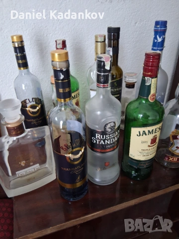 Празни бутилки , снимка 3 - Буркани, бутилки и капачки - 54161648
