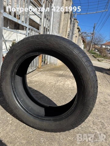 Зимна гума единичка 195/55 R16, снимка 2 - Гуми и джанти - 53658972