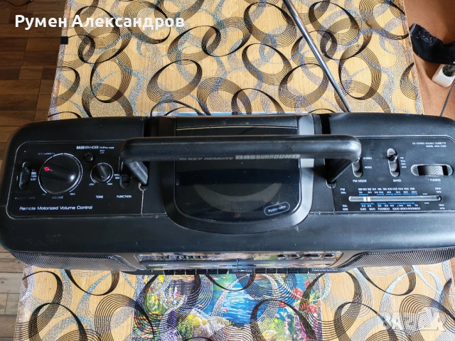 Sanyo MCD - Z30K, снимка 2 - Радиокасетофони, транзистори - 54088353