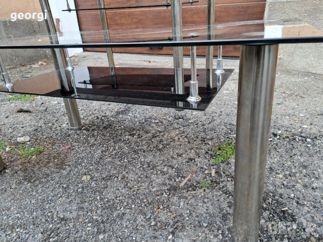 кухненска и холна маса със стъклен плот, снимка 3 - Маси - 52707840