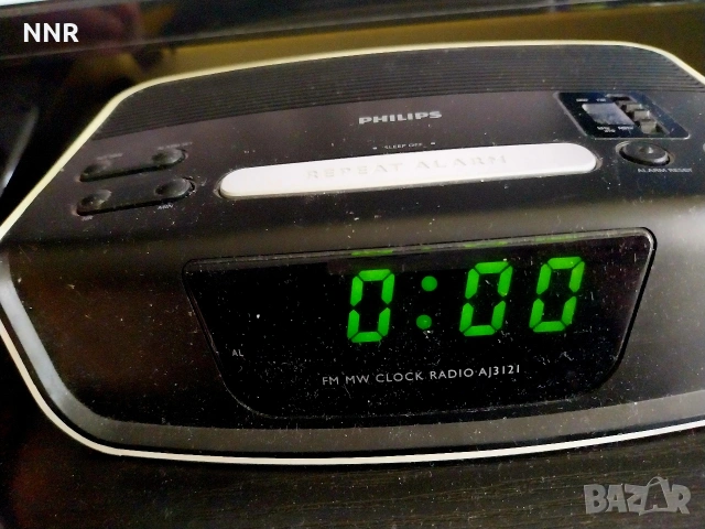 Philips радио-часовник Филипс AJ3121/12
