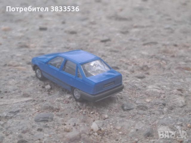 Opel Kadett E Sedan  1984г. – 1993г.  умалени 1:87 колички модели, снимка 6 - Колекции - 45400220