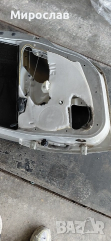 Задна дясна врата за Пежо 206 SW, снимка 4 - Части - 53505732