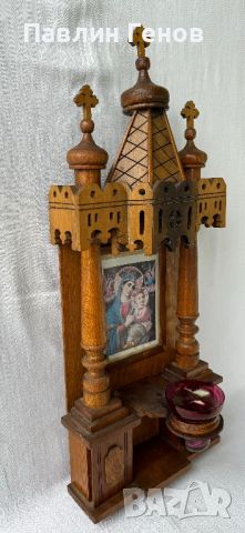 Дърворезба, старинен домашен иконостас с кандило , икона, снимка 4 - Антикварни и старинни предмети - 45418992
