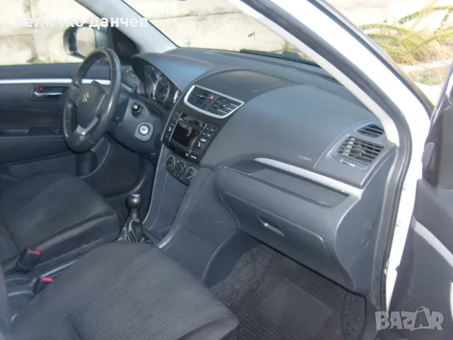 Suzuki Swift 1.3DDIS-ПЕРЛА, снимка 10 - Автомобили и джипове - 47490771