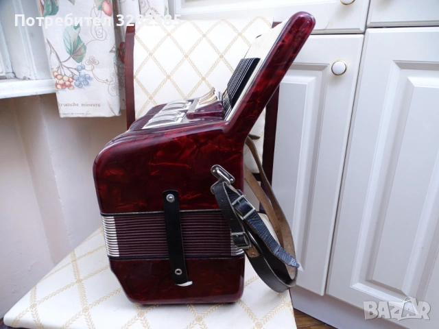 Акордеон Велтмайстер 40 баса , снимка 10 - Акордеони - 53771723