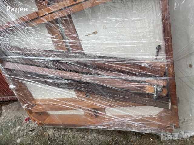 Стара дървена маса (разтегателна ) , снимка 2 - Антикварни и старинни предмети - 52669733